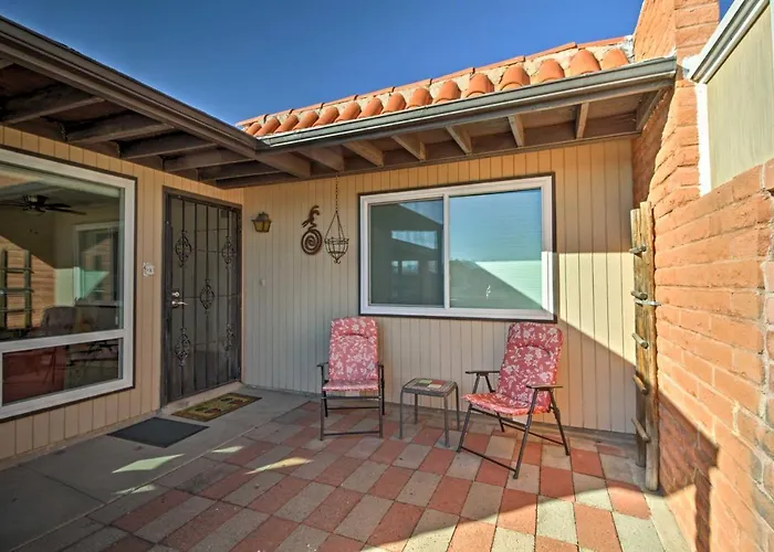 Valley Townhome W/ Patio & Amenities