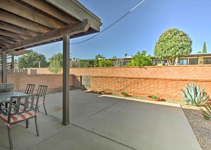 Valley Townhome W/ Patio & Amenities